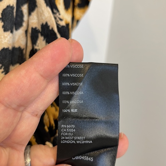 Urban Outfitters leopard jumper - Picture 6 of 6